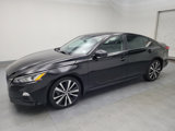 Used 2020 Nissan Altima 2.5 SR w/ Premium Package image 2
