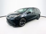 Used 2024 Toyota Sienna XSE image 3