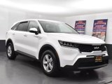 Used 2023 Kia Sorento LX image 2