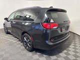 Certified 2020 Chrysler Pacifica Touring-L Plus image 4