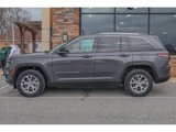 Used 2022 Jeep Grand Cherokee Limited image 6