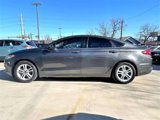 Used 2018 Ford Fusion SE w/ Fusion SE Technology Package image 4