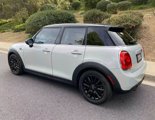Used 2015 MINI Cooper 4-Door Hardtop image 3