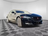 Used 2019 Jaguar XF Prestige image 4