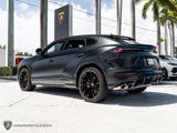 Used 2024 Lamborghini Urus S image 3