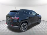 New 2025 Jeep Compass Trailhawk w/ Trailhawk Elite Group image 3