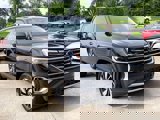 Used 2024 Volkswagen Atlas SE image 2