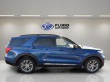 Certified 2022 Ford Explorer XLT w/ Equipment Group 202A image 3