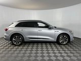 Used 2021 Audi e-tron Premium Plus w/ Premium Plus Package image 5