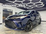 Used 2025 Toyota Sienna XSE image 1