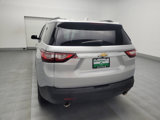 Used 2020 Chevrolet Traverse LT image 6