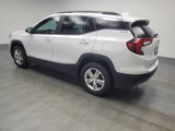 Used 2022 GMC Terrain SLE w/ Driver Convenience Package image 3