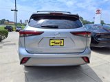 New 2025 Toyota Highlander Platinum image 3
