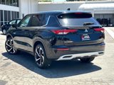 New 2025 Mitsubishi Outlander SE image 4