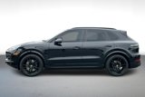 Certified 2022 Porsche Cayenne S image 2