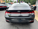 Used 2021 Hyundai Elantra SE w/ Cargo Package image 5