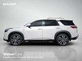 New 2025 Nissan Pathfinder Platinum image 4