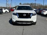 New 2025 Nissan Pathfinder Platinum image 2
