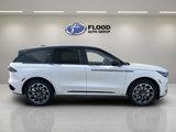 New 2025 Lincoln Nautilus Reserve image 3