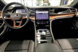 New 2025 Jeep Grand Cherokee Summit image 5