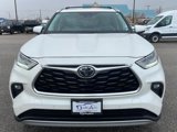 Used 2021 Toyota Highlander Platinum image 3