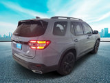 Used 2025 Honda Pilot Black Edition image 3
