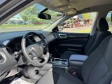 Used 2020 Nissan Pathfinder SV image 6