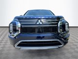 New 2025 Mitsubishi Outlander SE image 2
