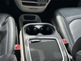 Used 2022 Chrysler Pacifica Touring-L image 5