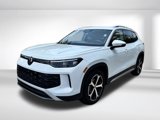 New 2025 Volkswagen Tiguan SE image 3