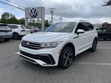 Certified 2022 Volkswagen Tiguan SEL R-Line image 3