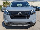 New 2025 Nissan Pathfinder Platinum w/ Black Appearance Package image 3