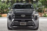 Used 2025 Toyota Tacoma 4x4 Double Cab image 2