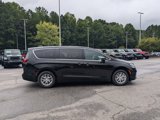 New 2026 Chrysler Pacifica Select image 4