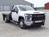 Used 2022 Chevrolet Silverado 3500 LT w/ Convenience Package image 2