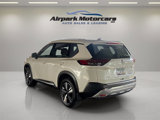 Used 2023 Nissan Rogue Platinum image 3