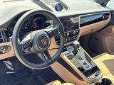 Certified 2025 Porsche Macan image 4