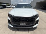 New 2025 Audi RS Q8 performance image 2