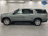 Used 2023 Chevrolet Suburban Premier image 3