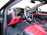 New 2025 Porsche Cayenne Coupe image 4