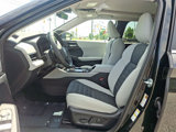 New 2025 Mitsubishi Outlander SE image 6