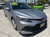 Used 2022 Toyota Camry LE image 3
