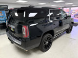 Used 2020 GMC Yukon Denali w/ Denali Ultimate Package image 3