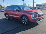 New 2025 Mitsubishi Outlander SE image 3