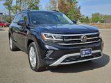 Certified 2023 Volkswagen Atlas SE image 2