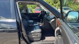 Used 2018 Nissan Armada Platinum w/ Interior Lighting Package image 2