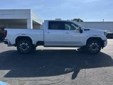 New 2025 GMC Sierra 2500 Denali Ultimate image 2