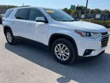 Used 2020 Chevrolet Traverse LT image 2