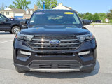 Certified 2022 Ford Explorer XLT w/ Equipment Group 202A image 3