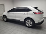 Used 2023 Ford Edge SE image 3
